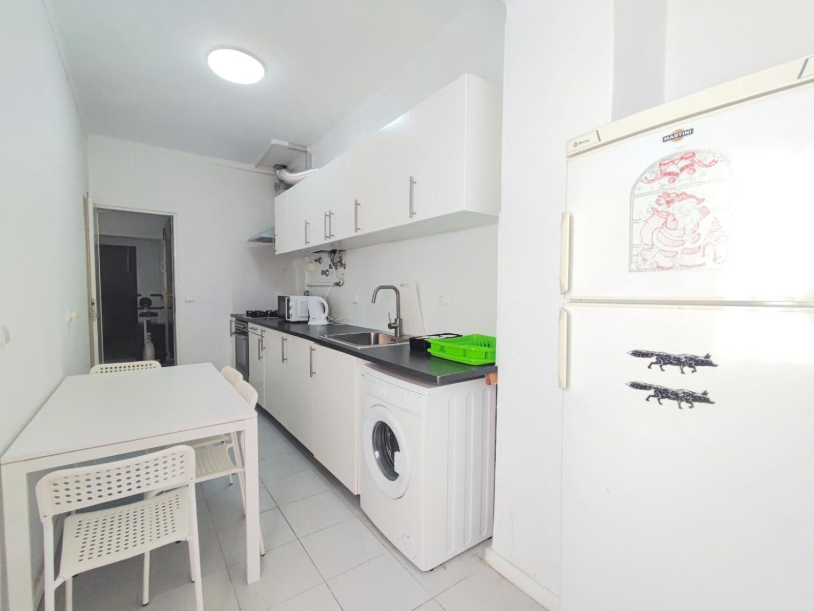 Laxuries Room For Rent Odivelas  Ngoại thất bức ảnh